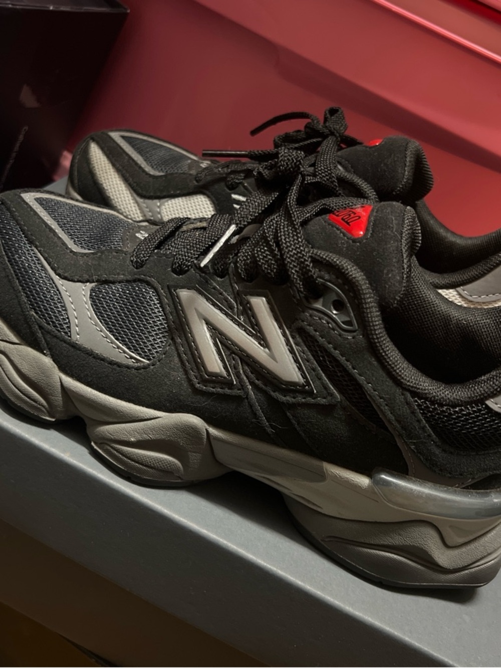 New Balance 9060